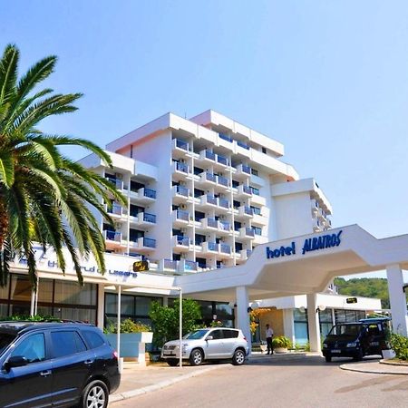 Corpus A - Hotel Albatros อุลซิน ภายนอก รูปภาพ
