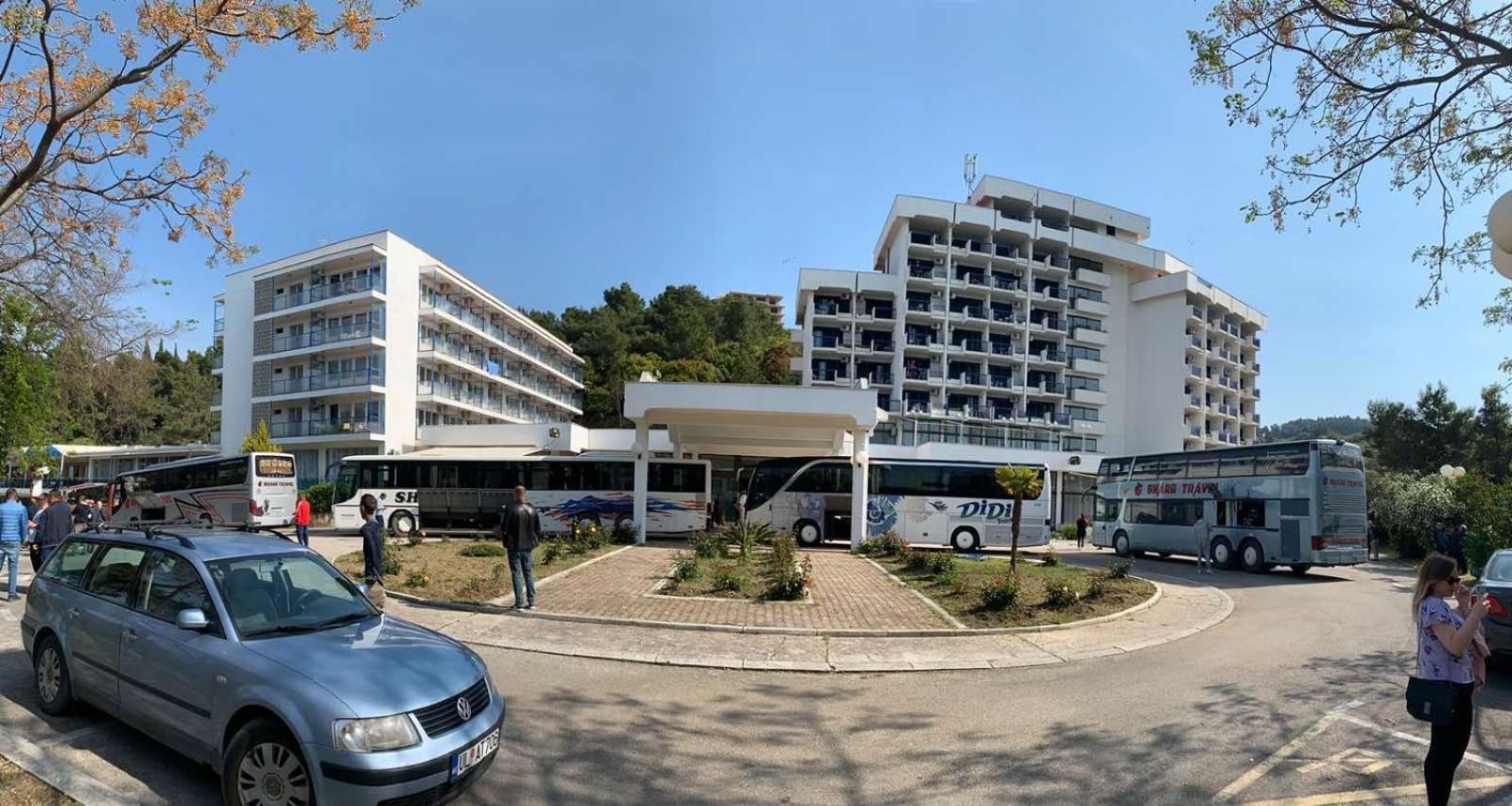 Corpus A - Hotel Albatros อุลซิน ภายนอก รูปภาพ